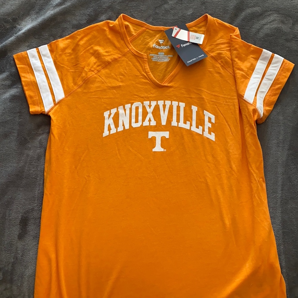 Woman’s Tennessee Vols Tee